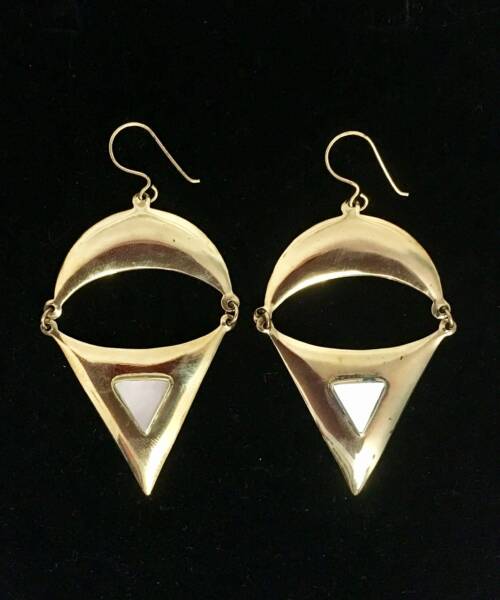 1980’s Vintage Mother Pearl Earrings – Egyptian Revival